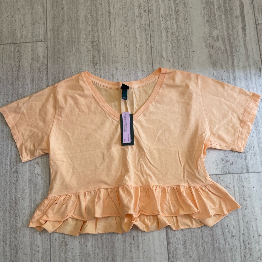 NWT- Wild Fable Women’s Cropped Ruffle Peplum Top